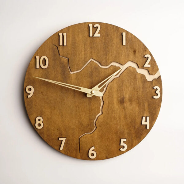 Great Wall clock unique with numbers